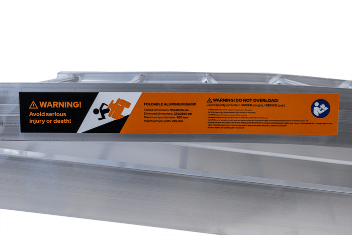 UNITRAILER ALR002 sulankstomos rampos, aliuminio rampos priekaboms, 221 cm, 680 kg, su diržu, 2 vnt. komplektas